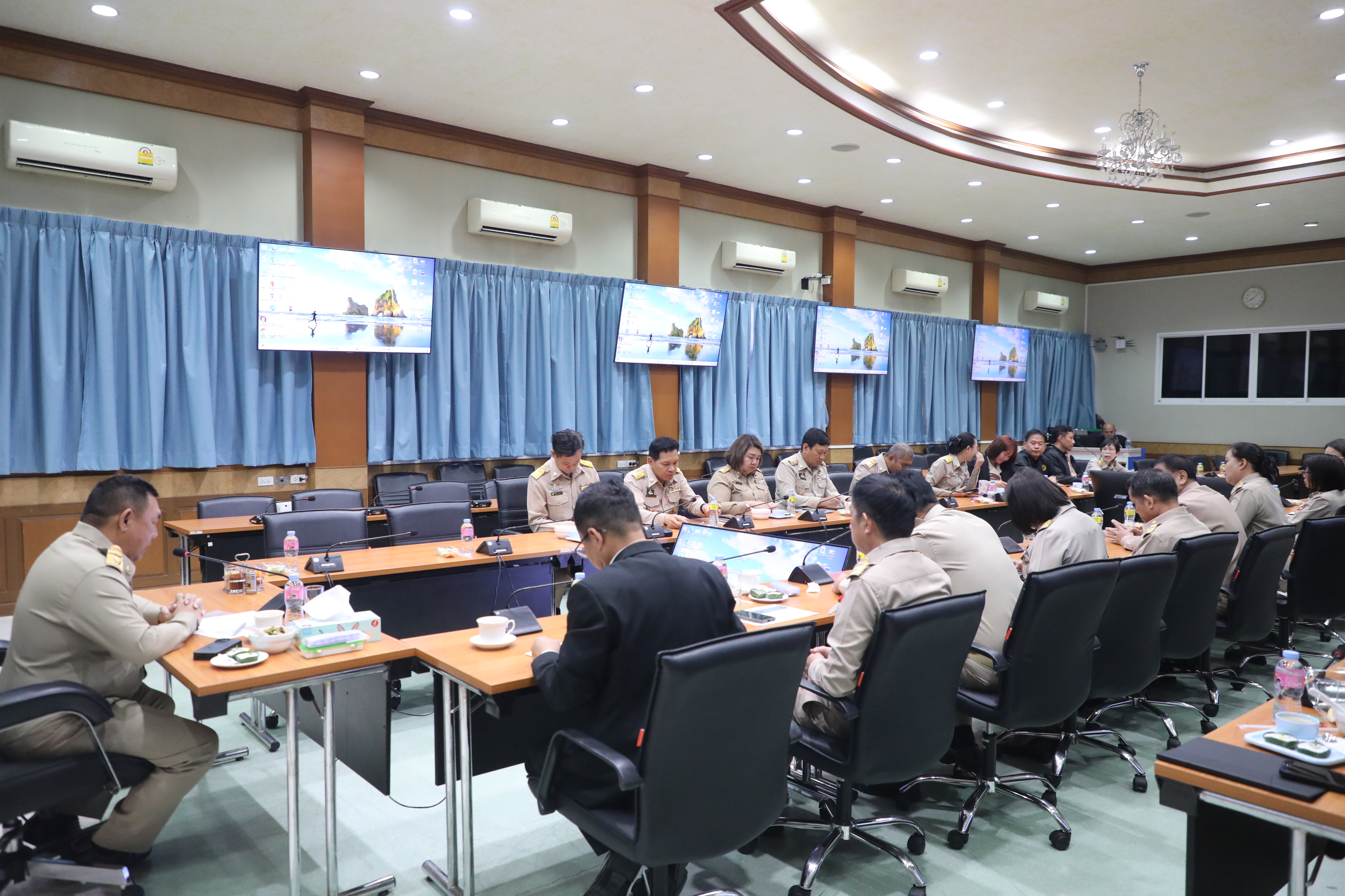 title - ส.ป.ก. จัดประชุม Morning Talk คณะผู้บริหาร เพื่อติดตามและขับเคลื่อนงานนโยบาย ส.ป.ก.